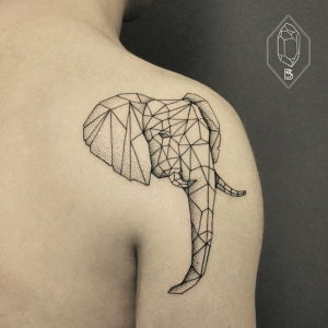 elefant-de-Bicem-Sinik-Istanbul-Turcia-contur-simplu-tatuaje