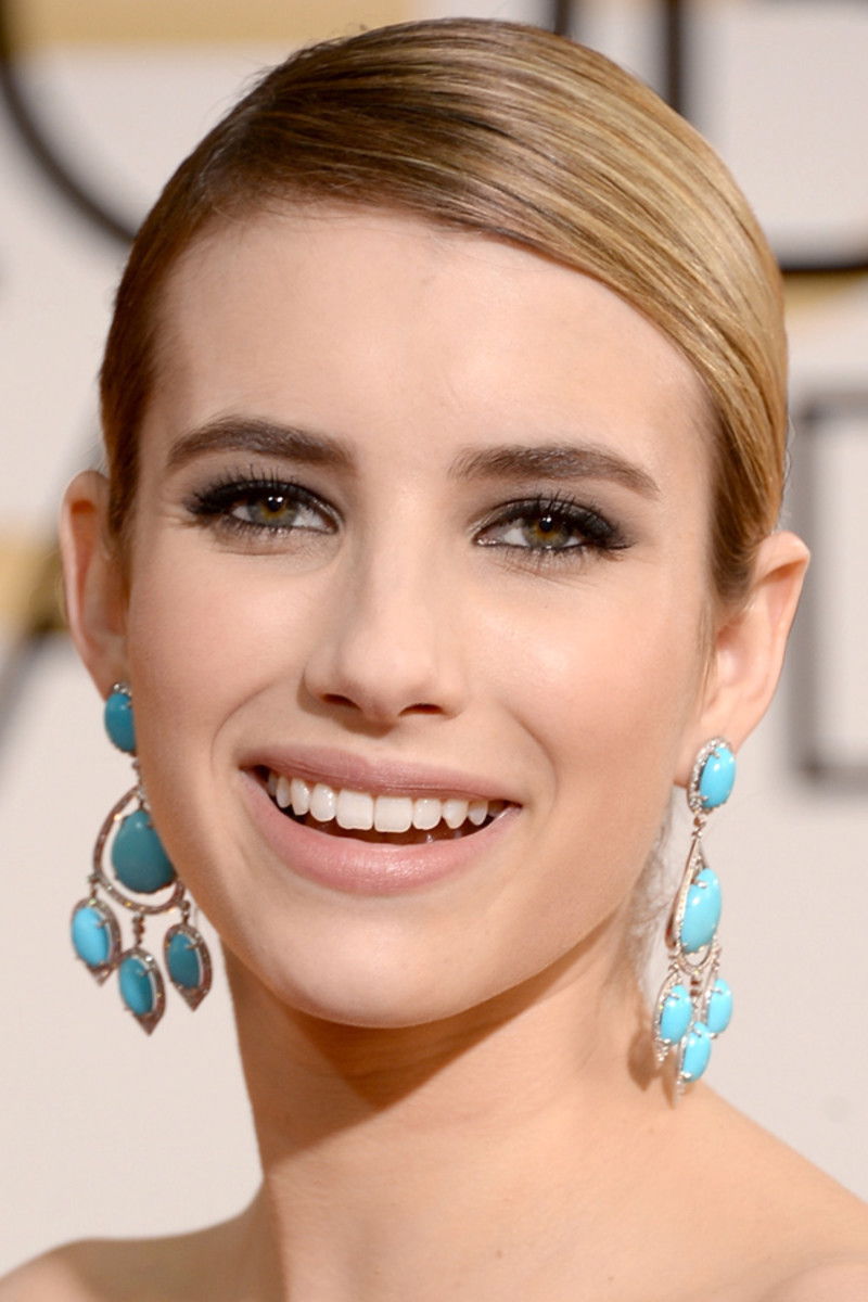 Golden Globes 2014: Emma Roberts' Nude Lips and Neutral Eyes