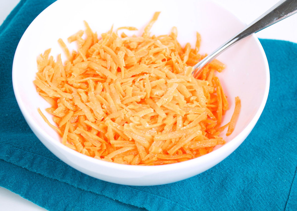 Kaip morkos gali išlaikyti jūsų hormonus geresnei odai