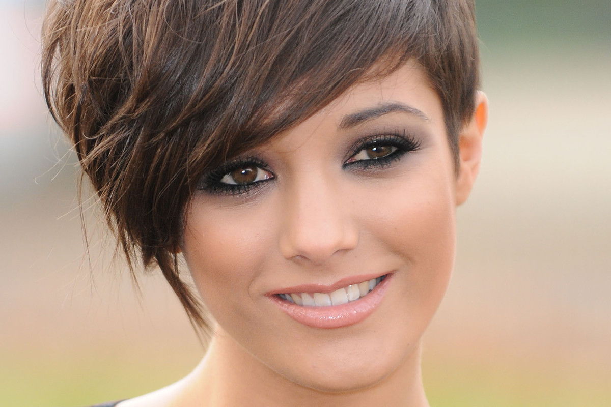 How to Grow Out a Pixie to a Softer Look
