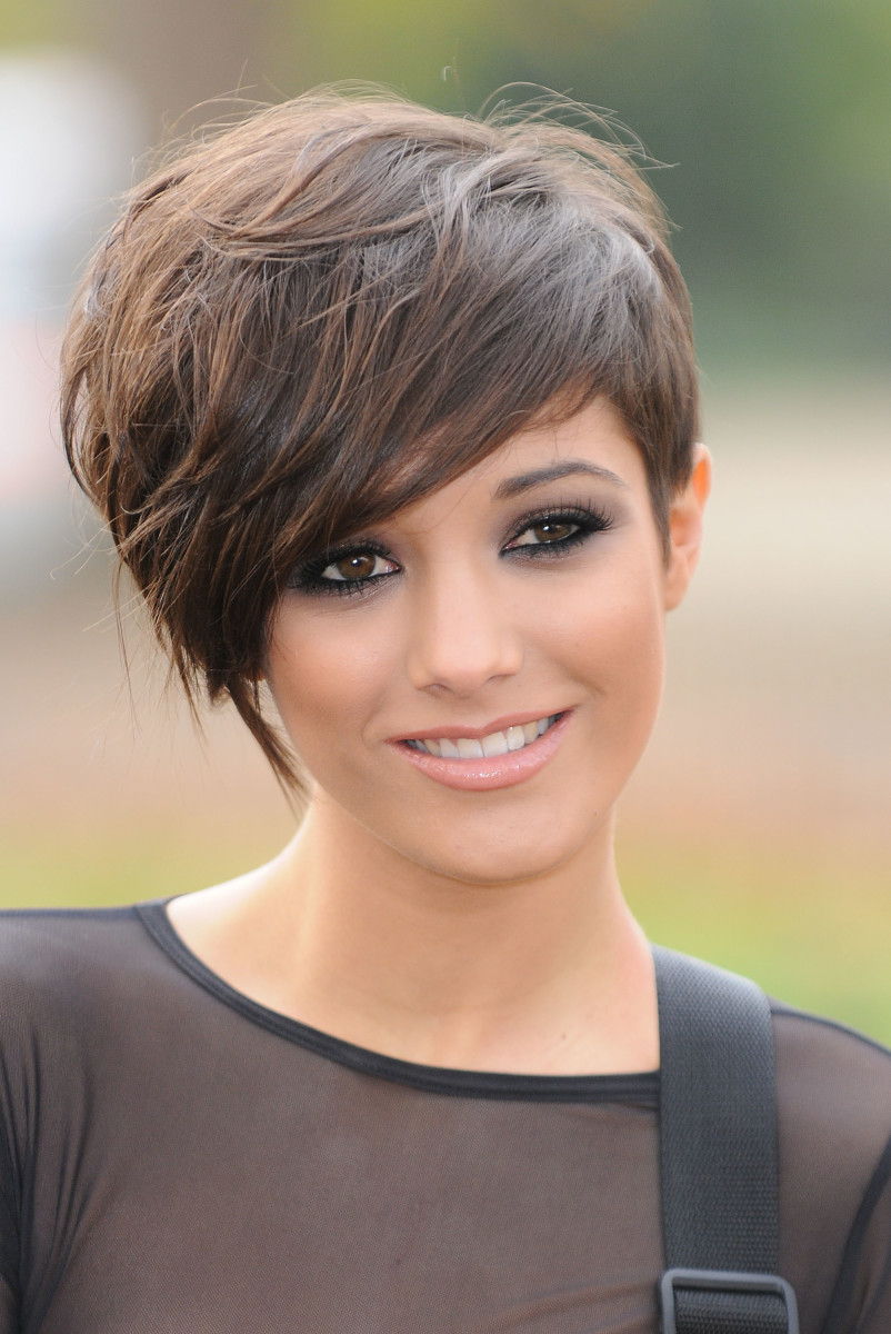 How to Grow Out a Pixie to a Softer Look