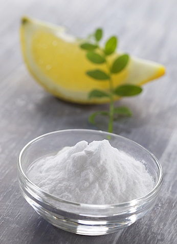 how-to-use-baking-powder-for-dandruff-treatment