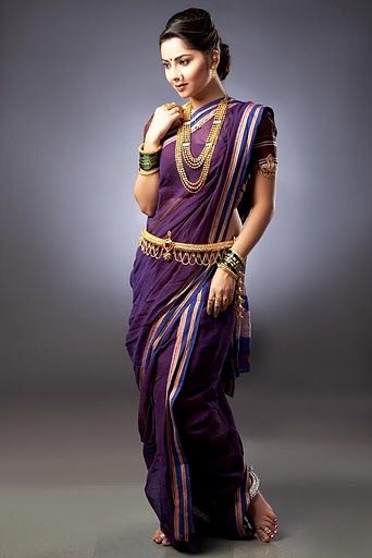 Unique ways to wear a saree 8