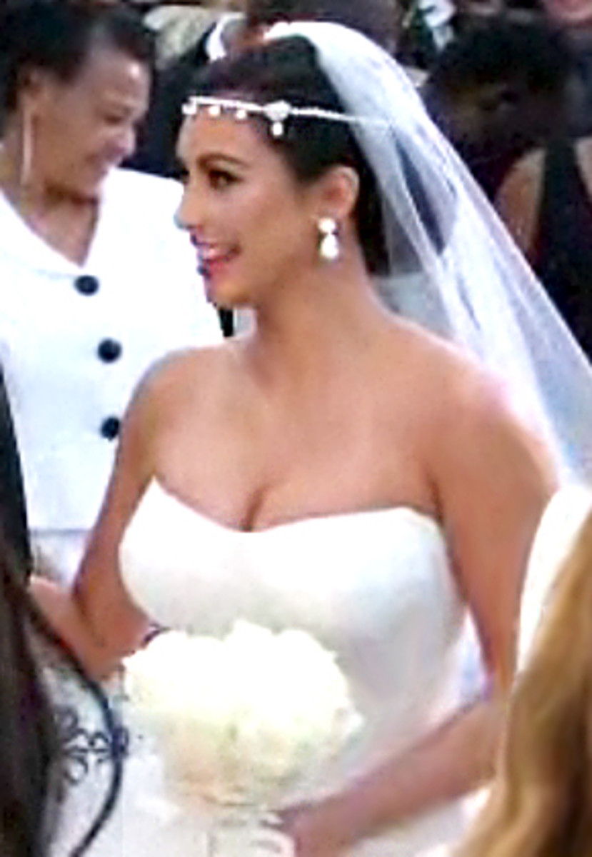 Let's Analyze Kim Kardashian's Wedding Hair and Makeup