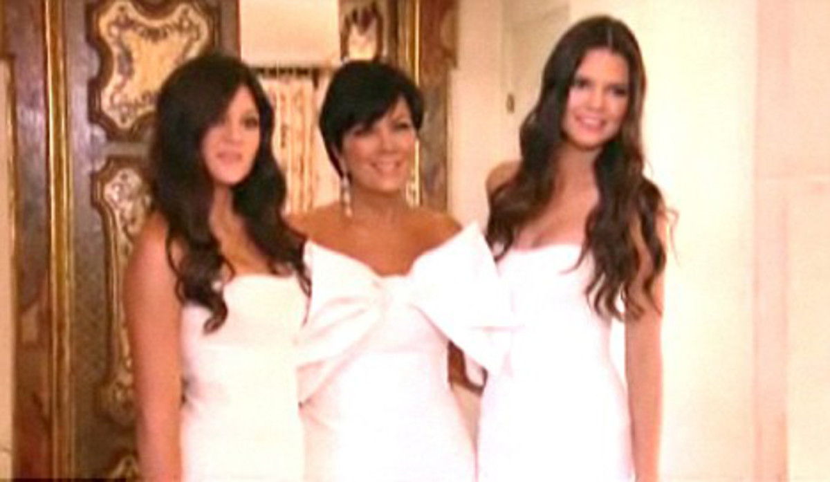 Let's Analyze Kim Kardashian's Wedding Hair and Makeup