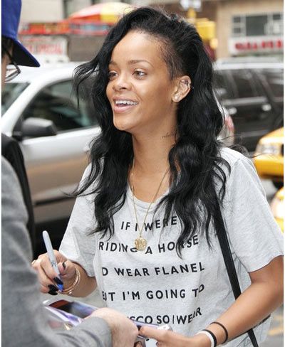 Rihanna without makeup_15