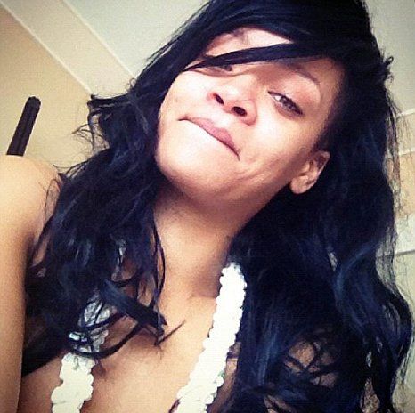 Rihanna without makeup_2