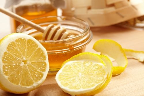 Egyszerű előnyei a méz és a citrom a fogyás