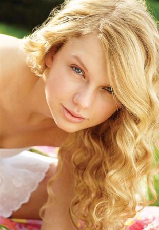Taylor Swift--without-makeup1