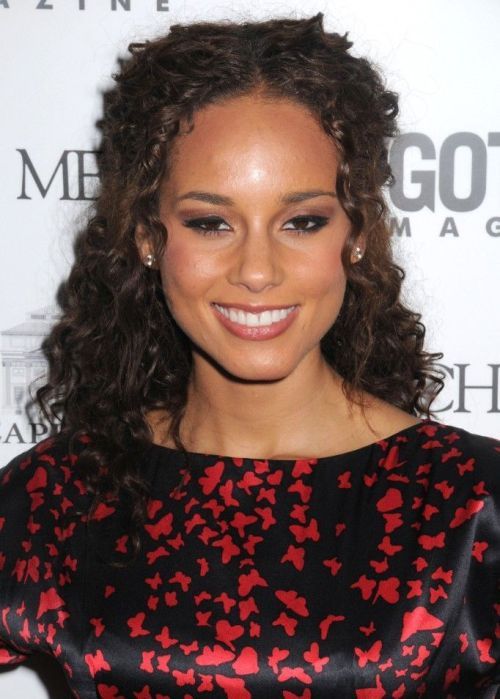 Top_100_Curly_Hairstyles_2014_008