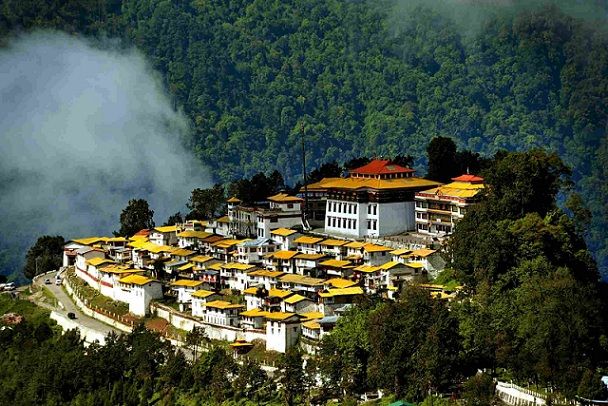 tawang_arunachal-Pradesh-turista-helyek