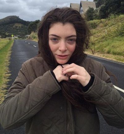 Lorde without makeup2