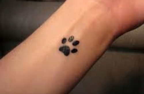 Câine Footprint Tattoo Designs
