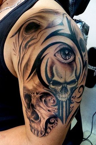 Tribal Tattoo with Skull