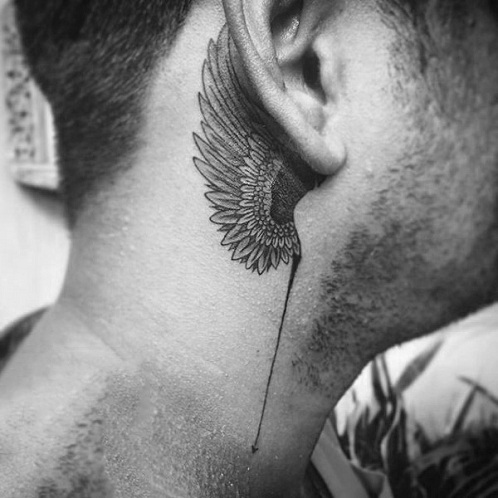 Viršų 15 Cute and Tiny Ear Tattoos With Images - Angel Wing Design Behind Ear Tattoo
