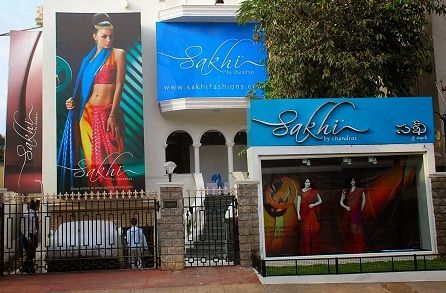 buticuri-in-Sakhi--Bangalore moda