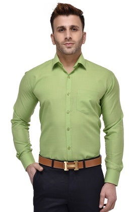 green shirts