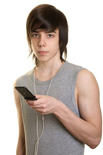 Emo hairstyles for guys - nerdy emo