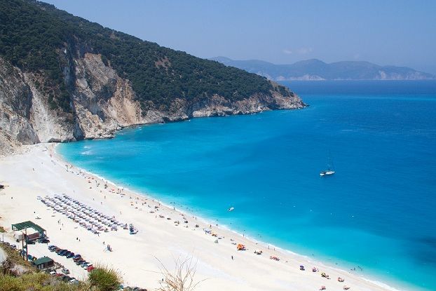 Myrtos-beach_greece-turistice-locuri