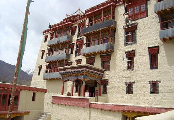 Stok-palat și-museum_ladakh-turistice-locuri