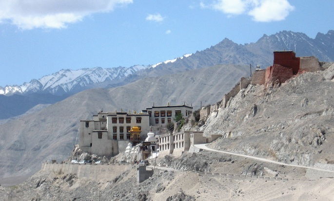 turistice-locuri spituk-monastery_ladakh-