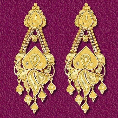 designer-gold-earrings