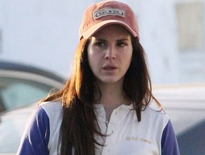 Lana Del Ray without makeup5