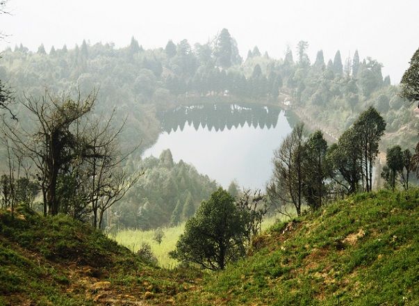 lake_darjeeling-turistice-locuri celebre-Senchal-