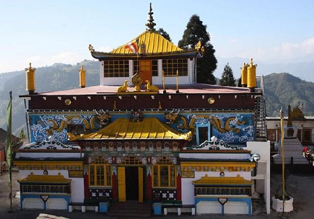 de-monastery_darjeeling celebru-Ghoom-turistice-locuri