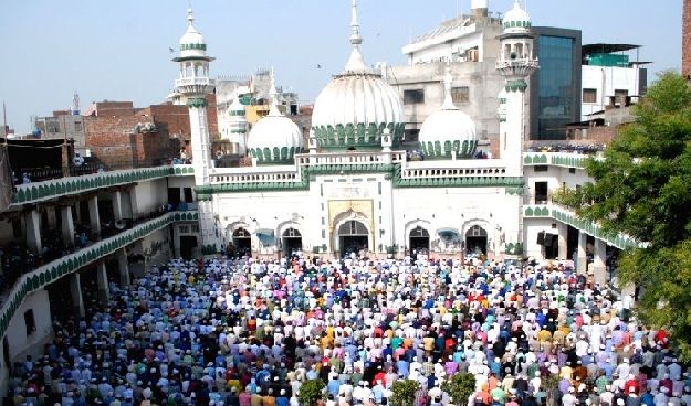 khairuddin_tourist-locuri-jama-Masjid-in-Amritsar