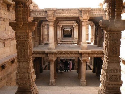 adalaj lépcsős well_best-turista-helyek-to-látogassa-in-Ahmedabad