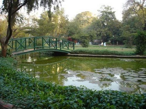 A-victoria-garden_best-turista-helyek-to-látogassa-in-Ahmedabad