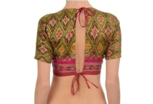 Simple Blouse Designs-Blouse Tied at The Back 14