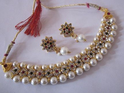 antikvariniai auksiniai papuošalai su perlais