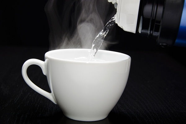 Drinking hot water
