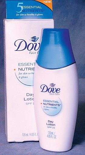 Dove essential nutrients face lotion