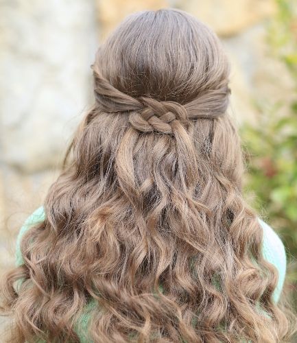 simple knot hairstyle3