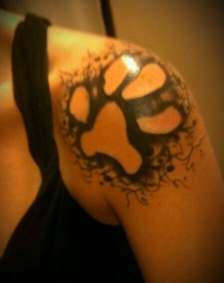 Câine Tattoos 8