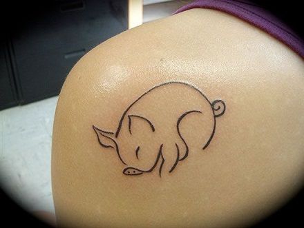Egyszerű with casual Pig Tattoo
