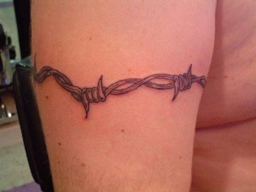 Črna Barbed Wire Tattoo