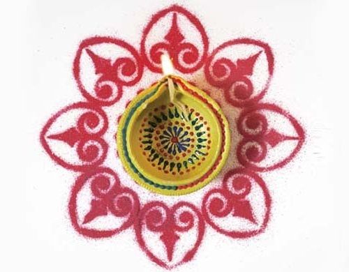 hindus Rangoli Designs - The Red and White Rangoli Design