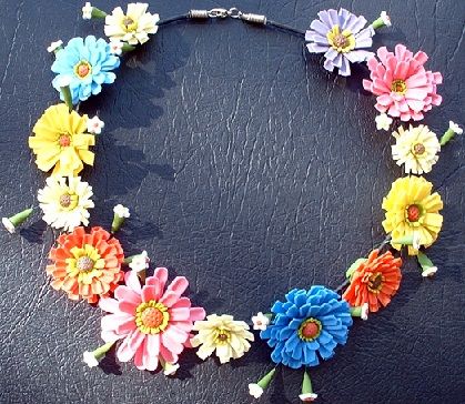 traditional-flower-necklace-1
