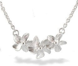 silver-flower-design-necklace-9