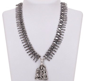 silver-temple-jewellery-necklace