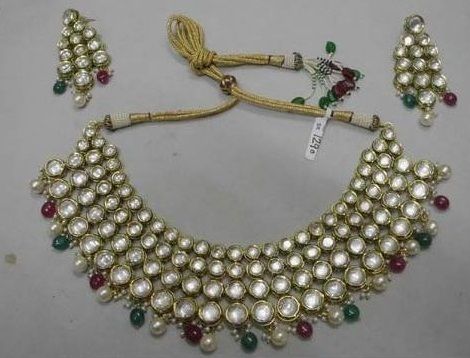 kundan-jewellery-designs-heavy-bridal-kundan-jewellery