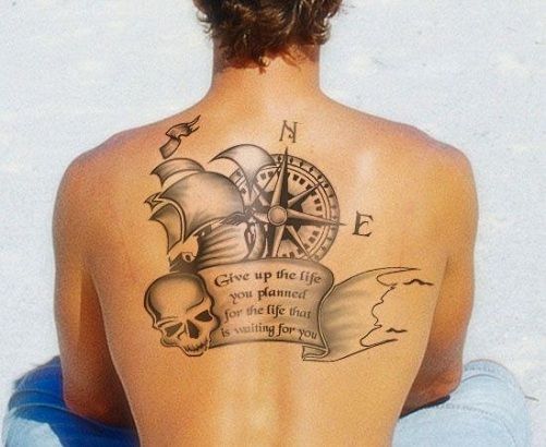 Impresivno Navy Tattoo Design