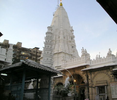 felső 9 temples in mumbai 9