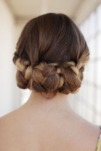 Top 9 Wedding Hairstyles for Medium Hair | Styles At Life